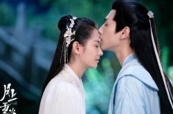 开云体育中国-冷门之夜，贝林厄姆导演逆转，替补奇兵绝杀，哥斯达黎加险胜秘鲁震动2026世界杯