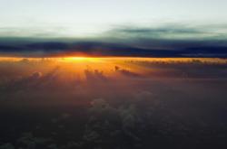 开云体育中国-2026世界杯C组焦点战，钢铁战车碾碎樱花，迪亚斯铸就防守铁壁