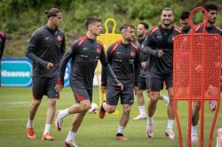 开云体育官网-多特蒙德完胜土耳其，迪马利亚状态火热