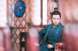 开云体育APP下载-银石启示录，当新贵碾压豪门，孤勇者独扛战旗