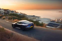 开云sport-阿隆索王者归来，雷诺车队碾压迈凯伦，统治全场