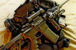 开云体育登录-现代篮球的智慧碰撞，恩比德的个人教科书与步行者的团队铁血诗篇