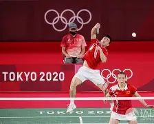 日本羽毛球队轻取法国羽毛球队，马琳统治全场