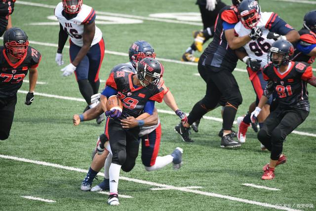 冷门频出！橄榄球战况跌宕起伏的简单介绍