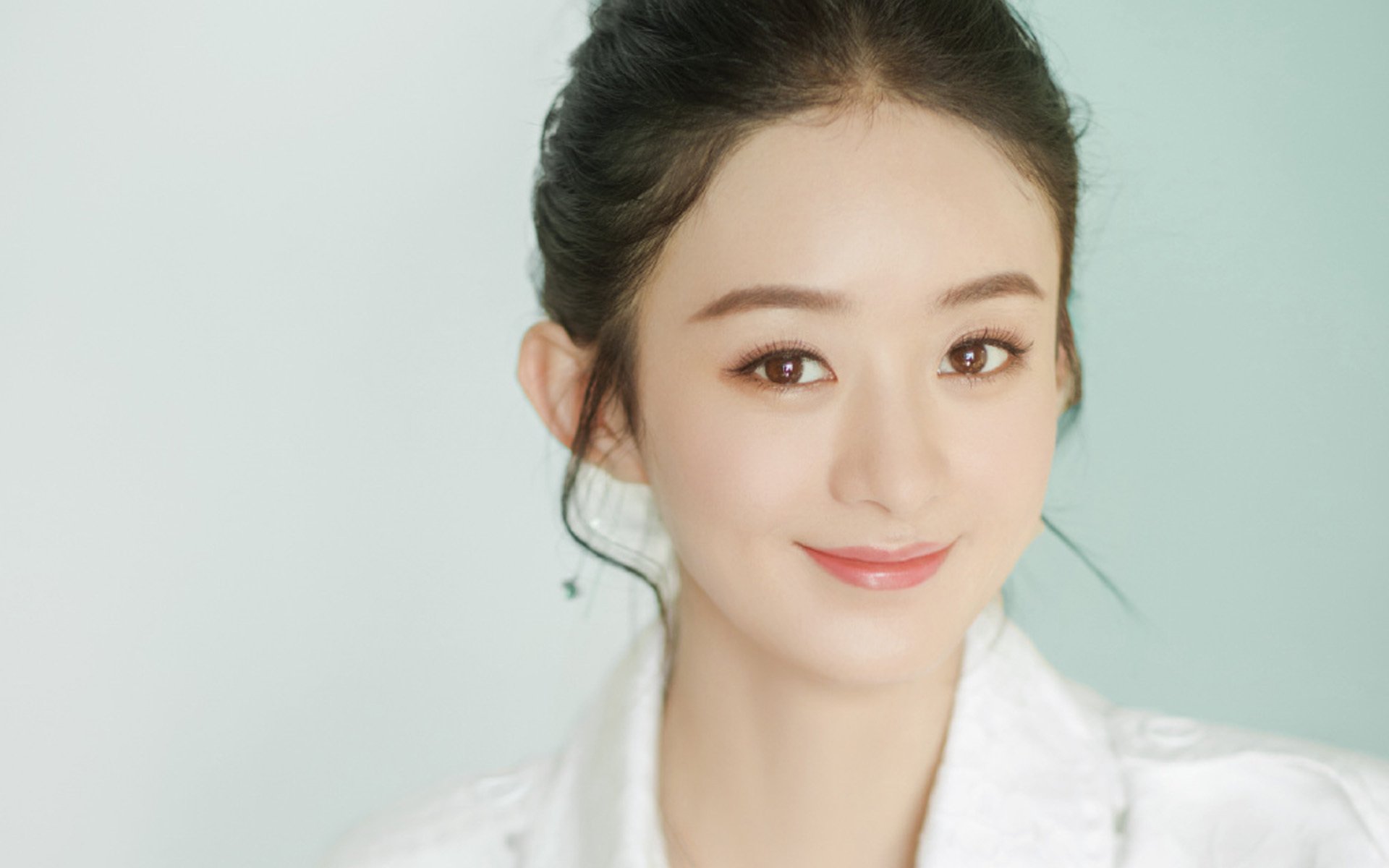 北境雪原与沙漠热浪,格纳布里如何一手掌控两种足球文明的对话